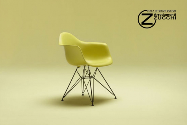 Carte d'arredo Eames Plastic Armchair DAR 0 Zucchi Arredamenti