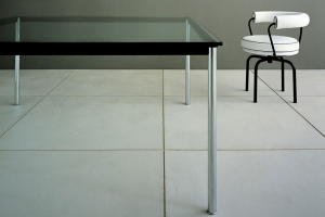 Le Corbusier & P. Jeanneret: Tavolo LC10-P 0 Zucchi Arredamenti